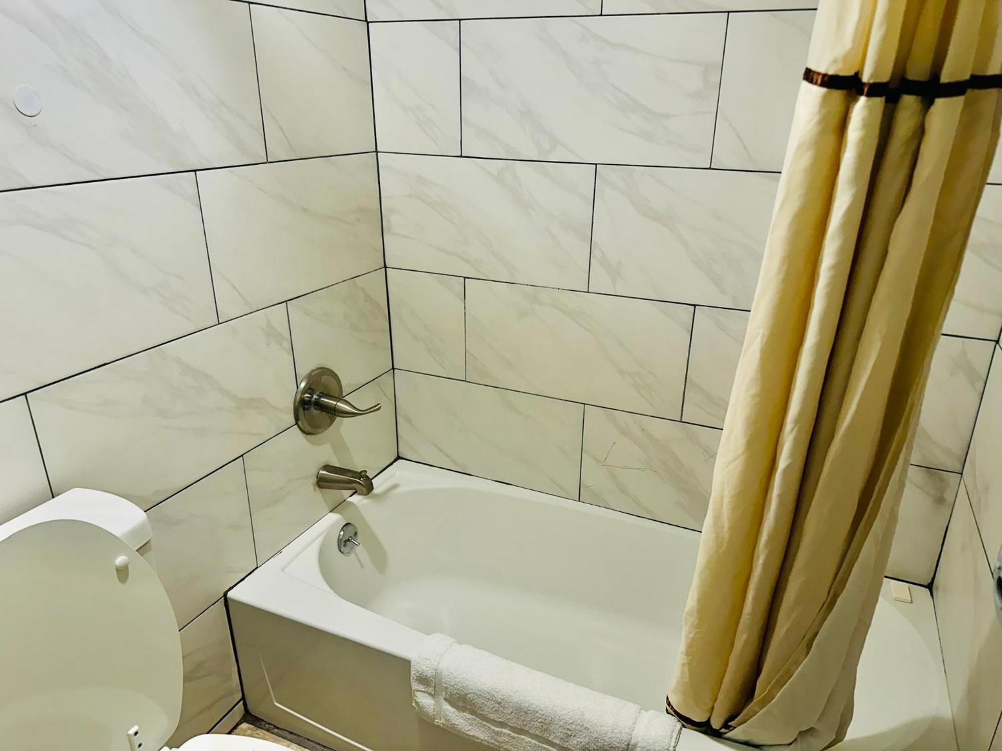 Travel Inn Bristol Near State Street Екстериор снимка